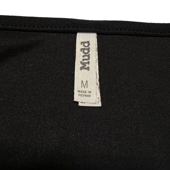 NWT Mudd Brand Juniors Womens Size Medium Black Jersey Dress Lace Sleeve Detail - Picture 4 of 14